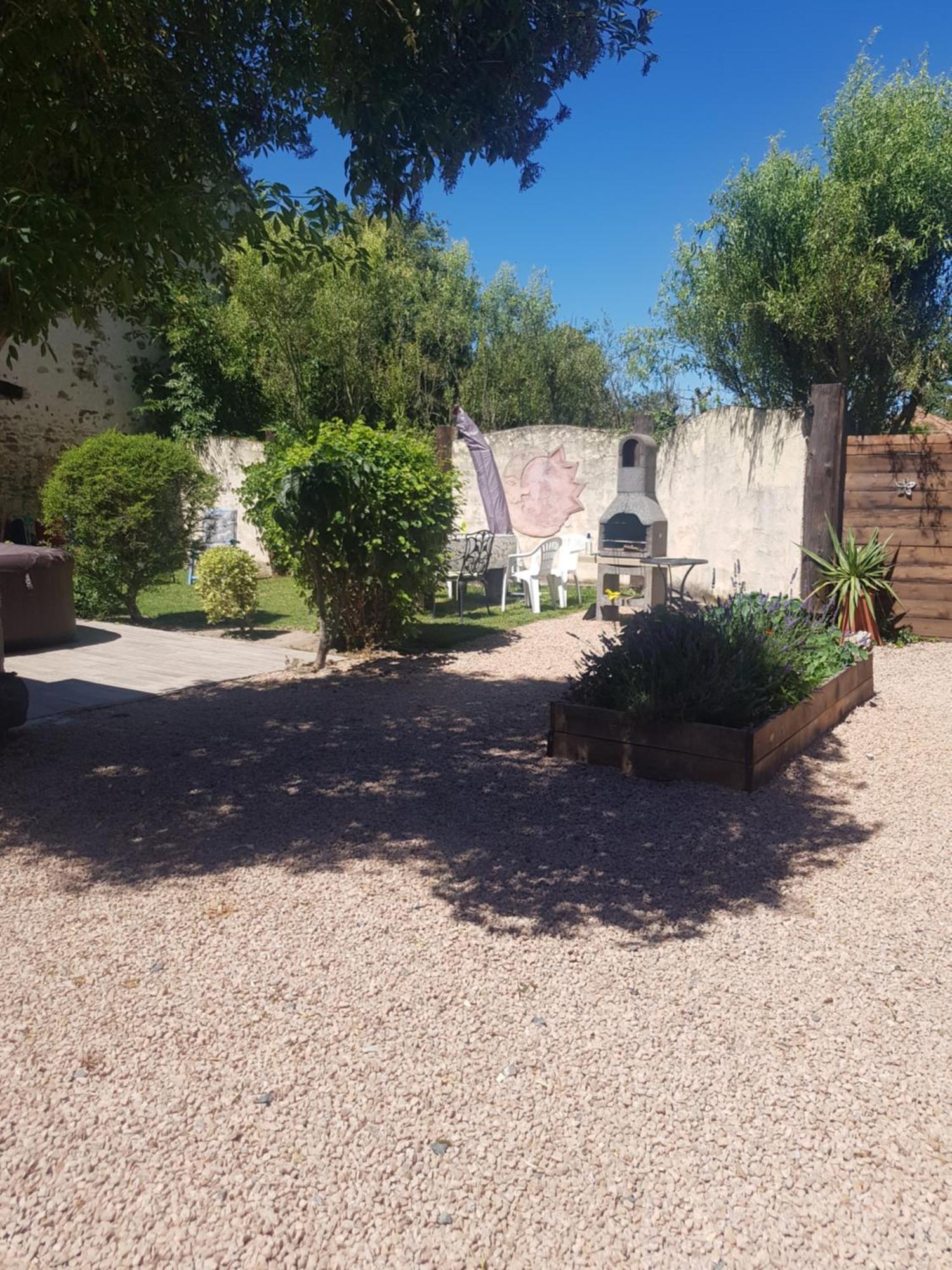 Le Miette, Family House Sleeps 6 Villa La Celle-sous-Gouzon Luaran gambar